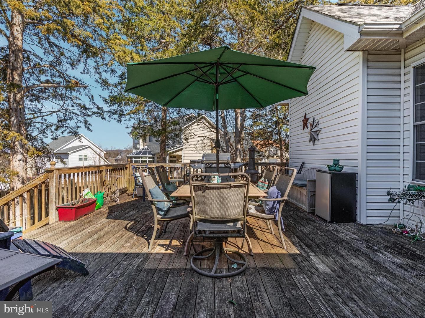 744 Crystal Lane photo 6