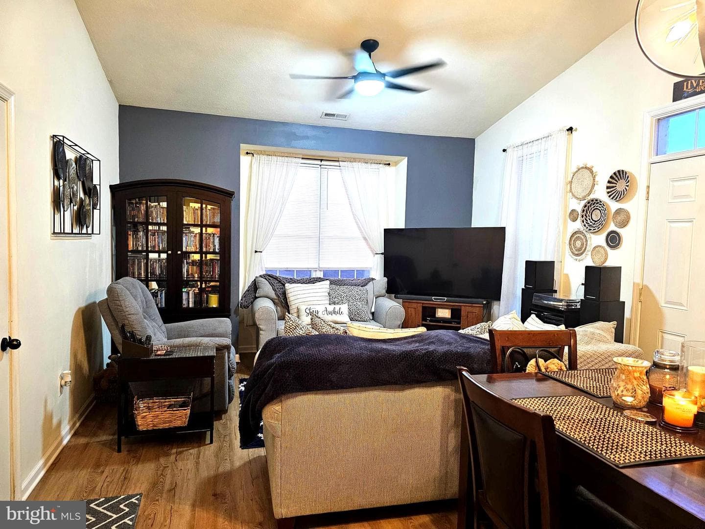 319 Lora Drive photo 11