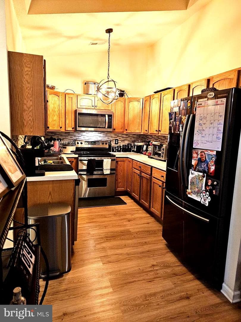 319 Lora Drive photo 13