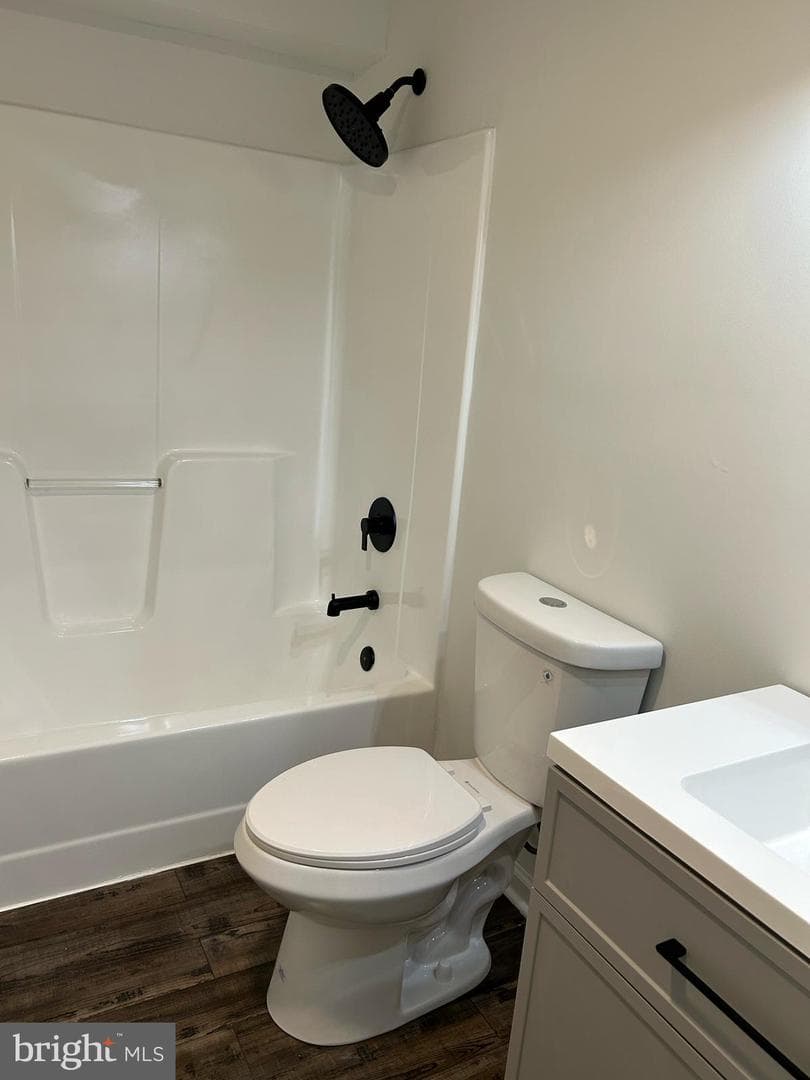 140 Hillview Drive photo 4