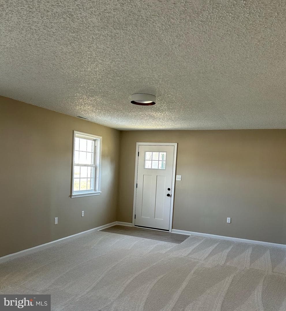 140 Hillview Drive photo 6