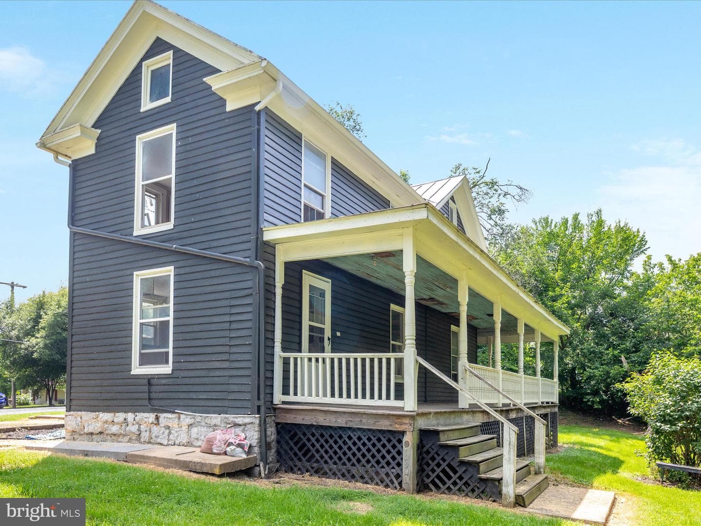 322 Capon Street photo 1