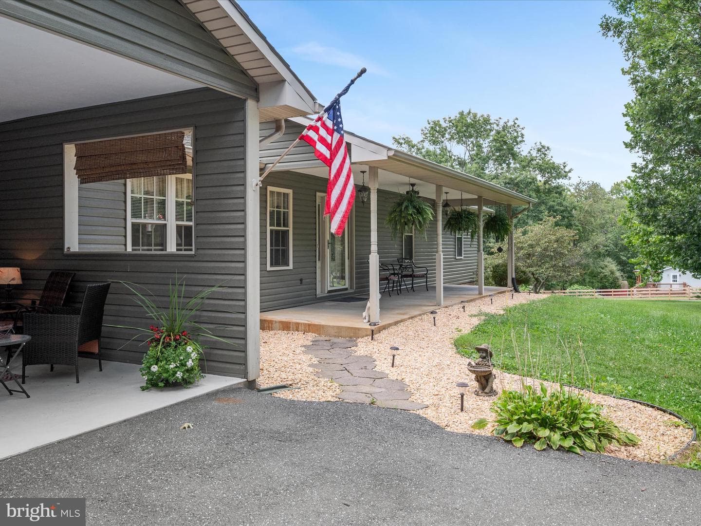 5409 Smith Creek Road photo 1