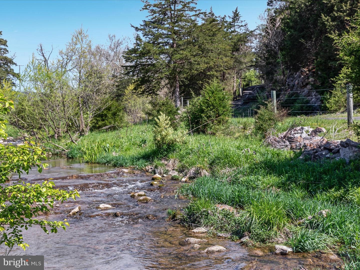 394 Brook Creek Road photo 3