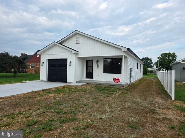 274 Royal Avenue photo 1