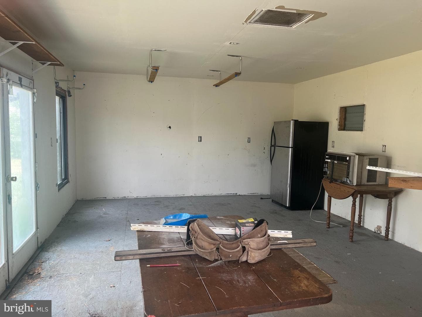 5830 Broad Street photo 16