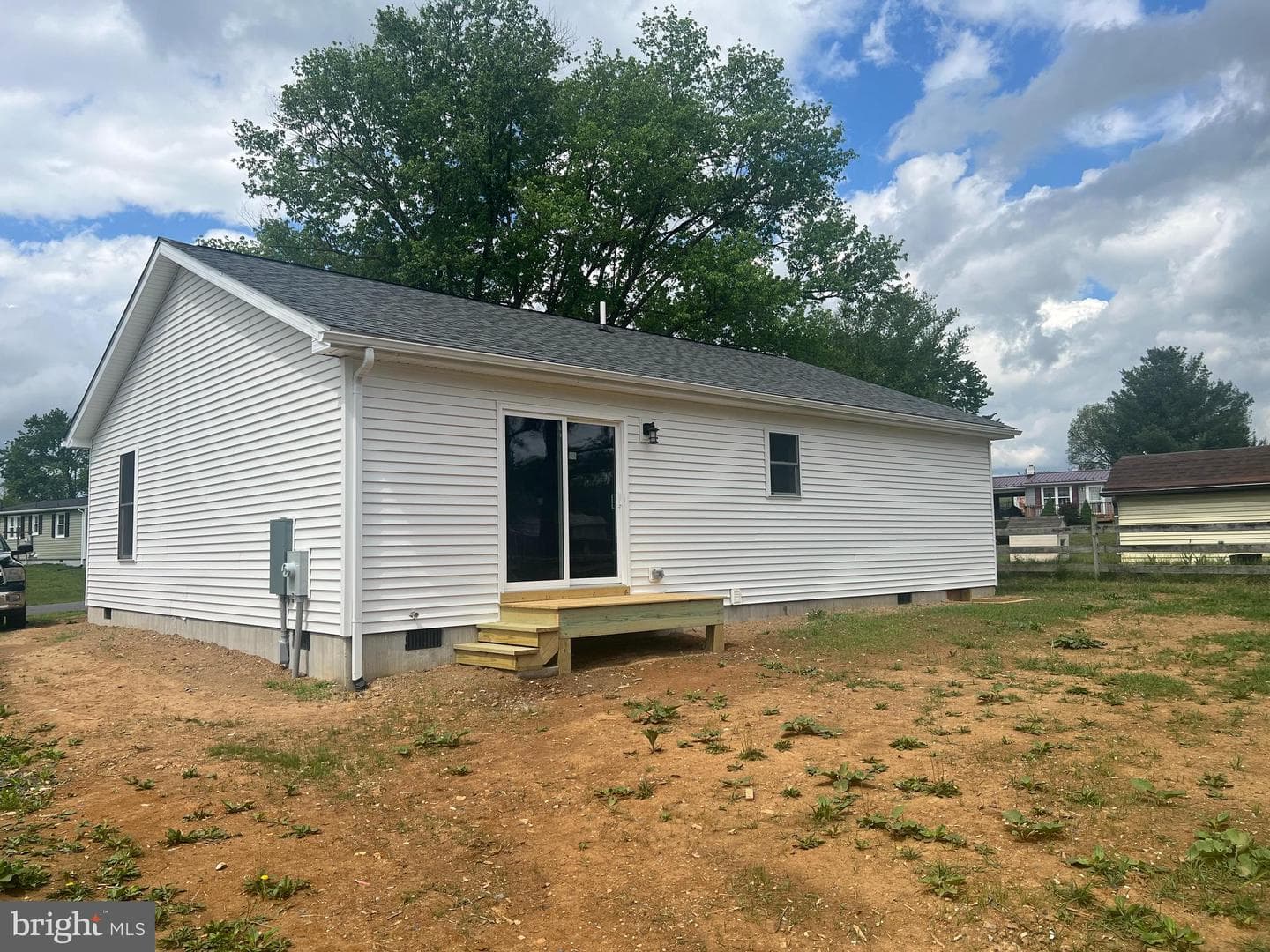 5830 Broad Street photo 17