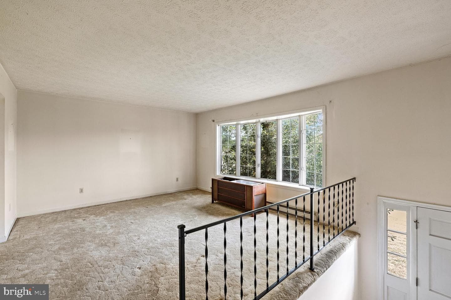 320 Dawn Avenue photo 23
