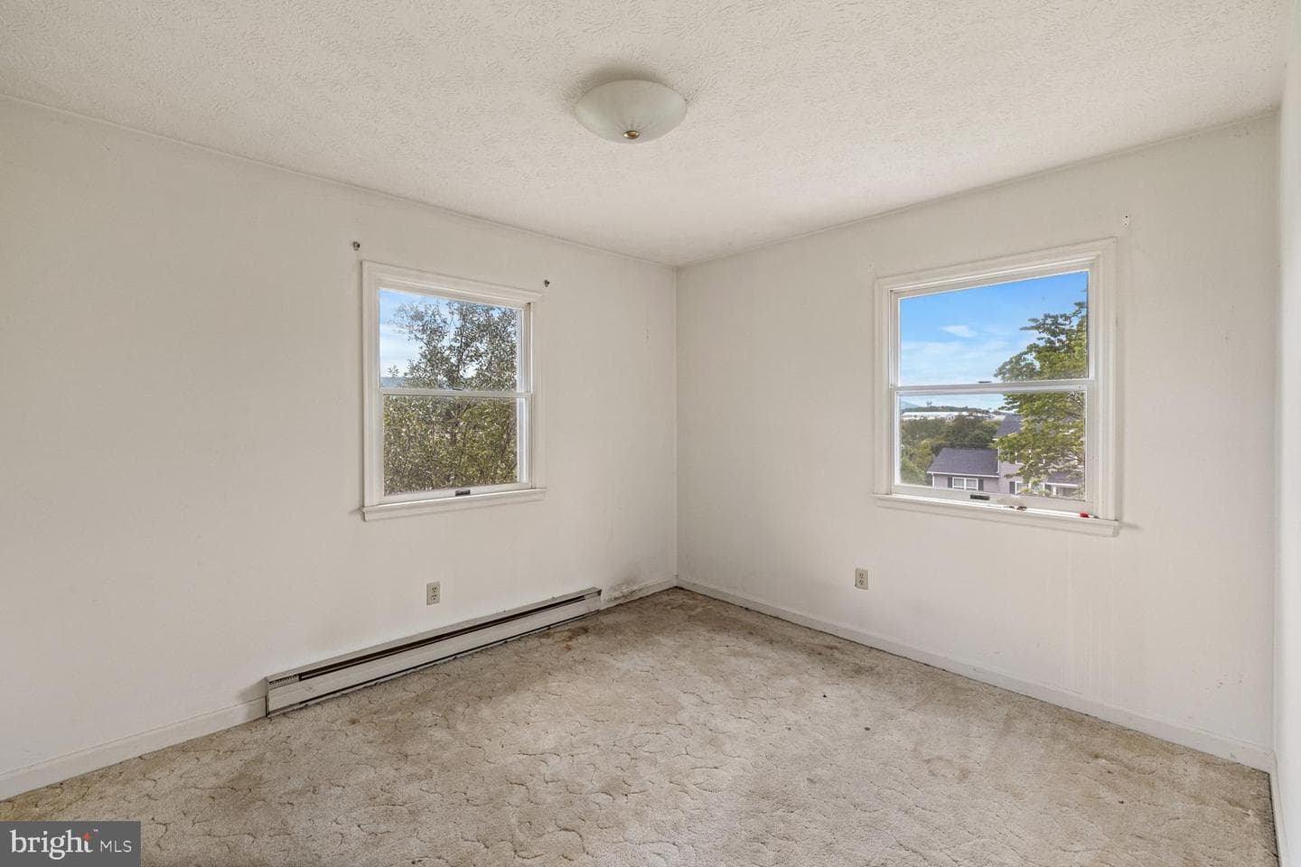 320 Dawn Avenue photo 31