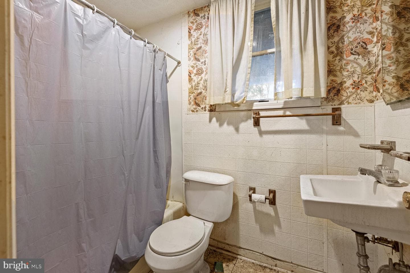 320 Dawn Avenue photo 40