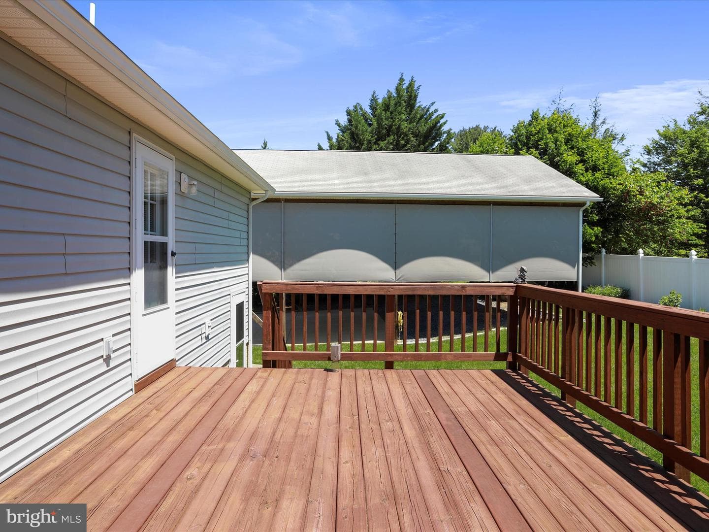 715 Stonecrest Drive photo 29