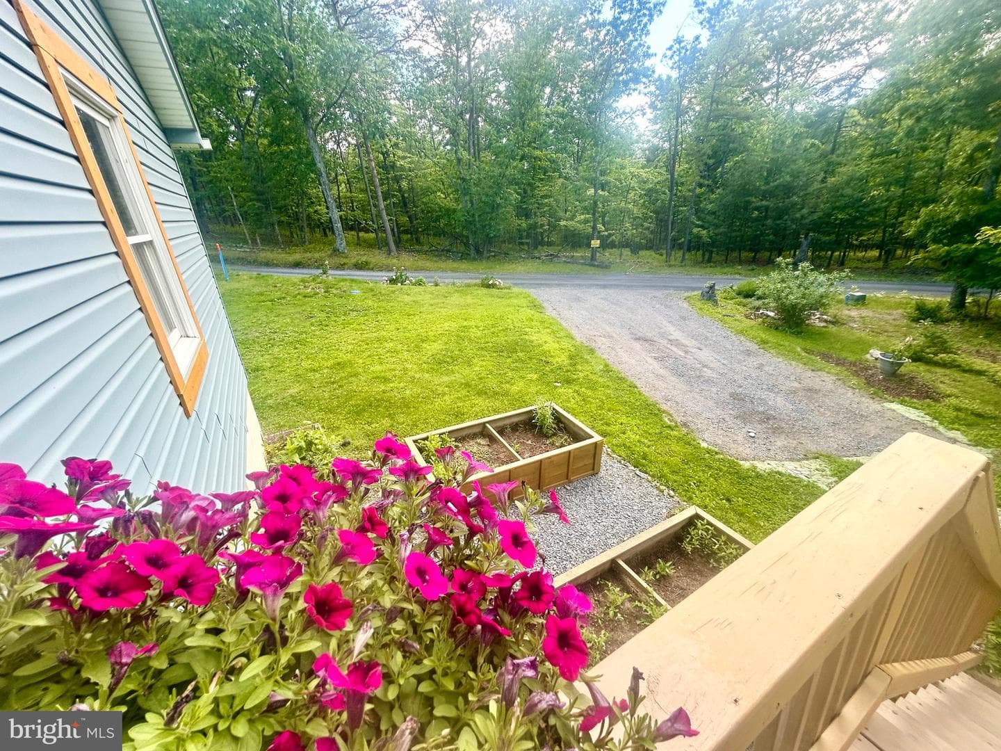 415 Rolly Road photo 10