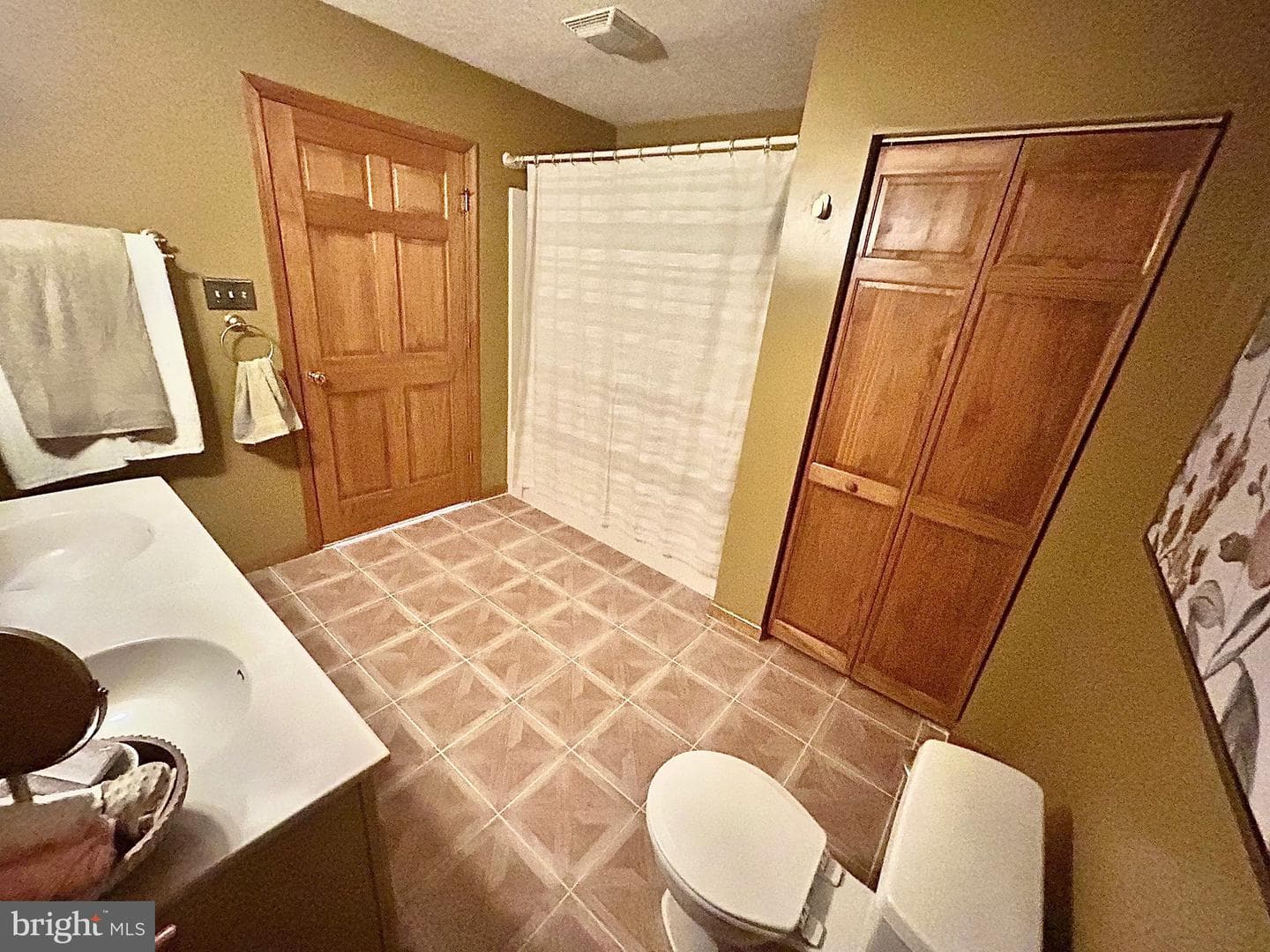 415 Rolly Road photo 43