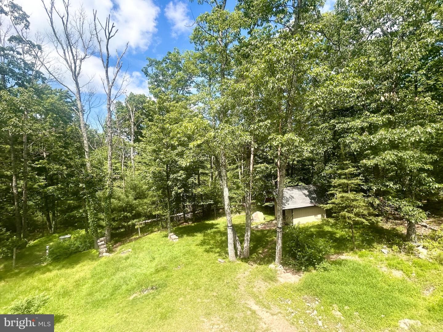 415 Rolly Road photo 52