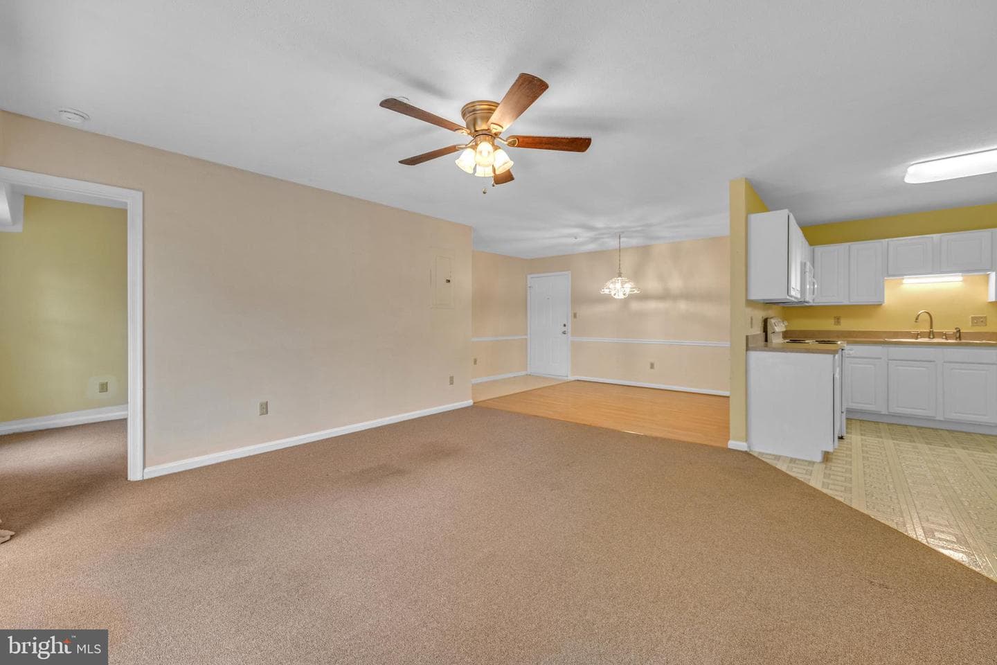 4078 Rose Bud Court photo 10