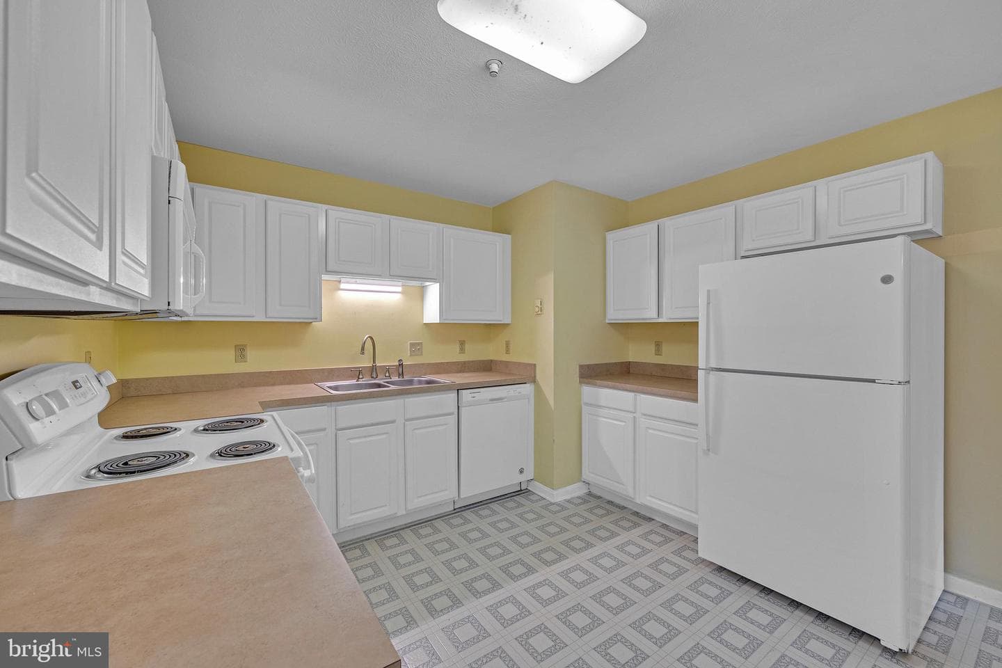 4078 Rose Bud Court photo 11