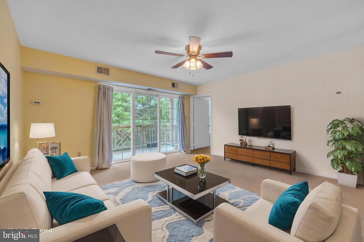 4078 Rose Bud Court photo 7