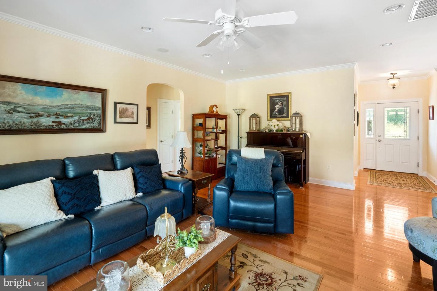 501 Forest View Road photo 19
