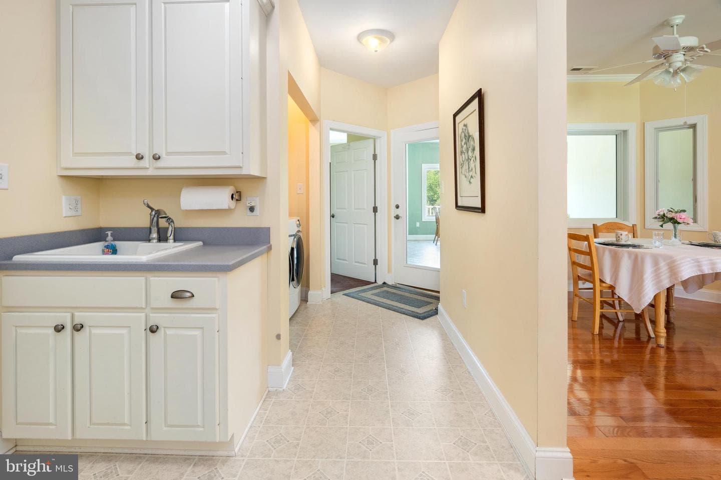 501 Forest View Road photo 38