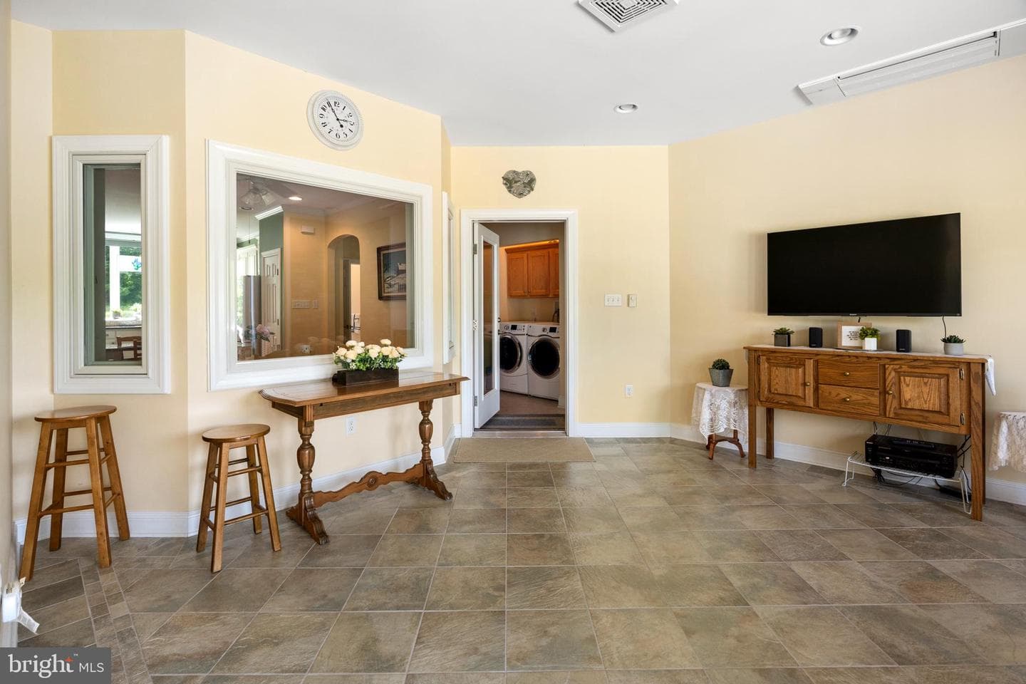 501 Forest View Road photo 41