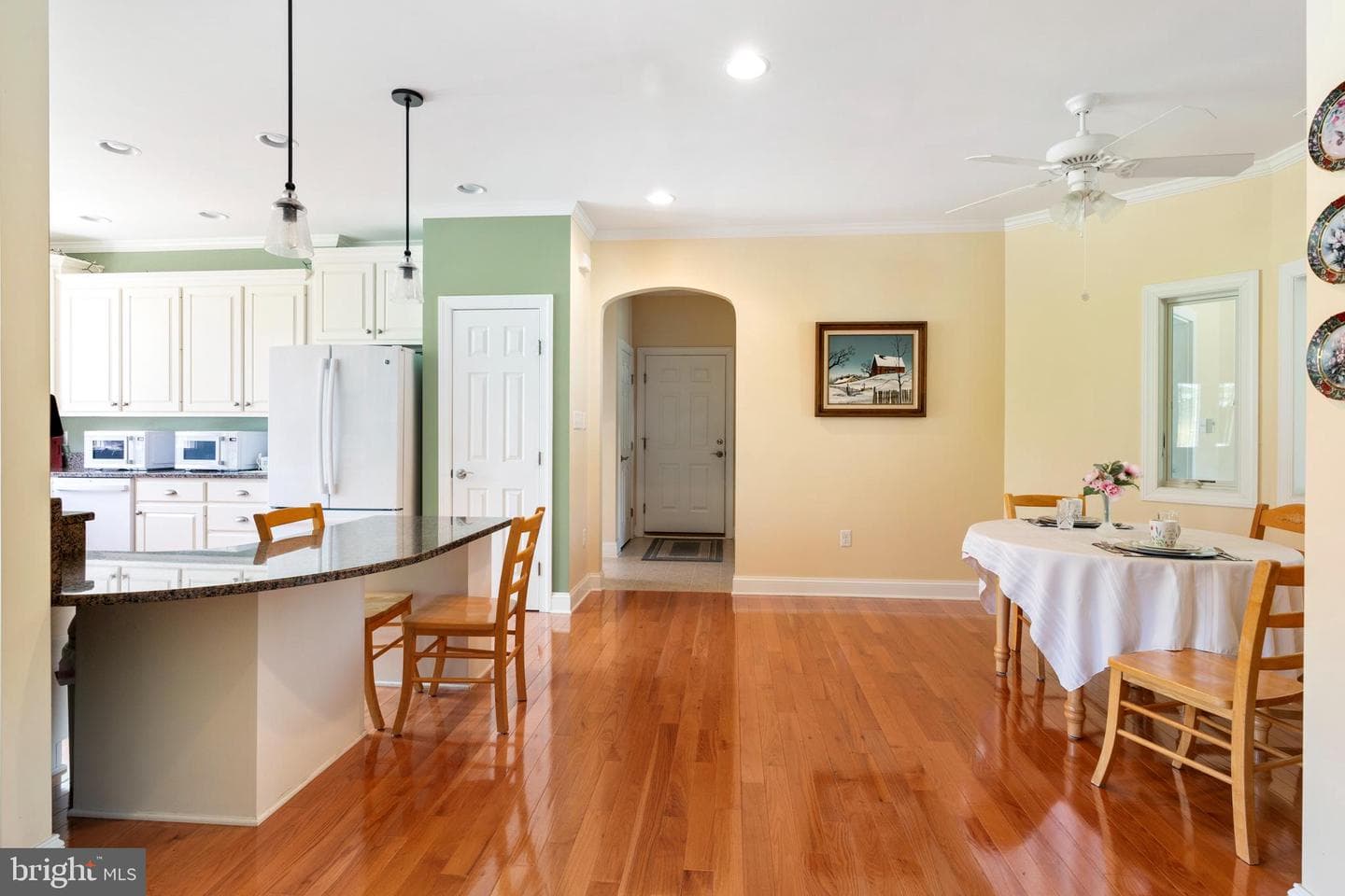501 Forest View Road photo 45