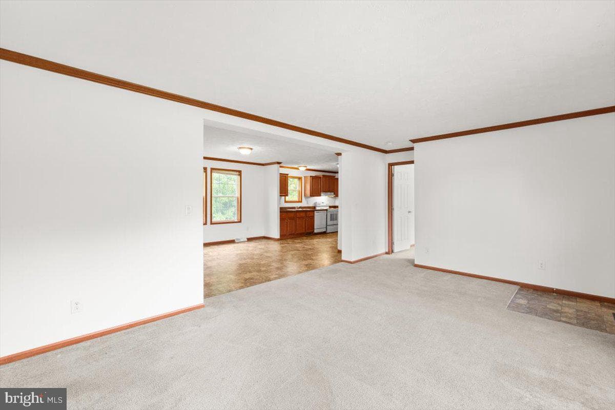 4767 S Ox Road photo 5