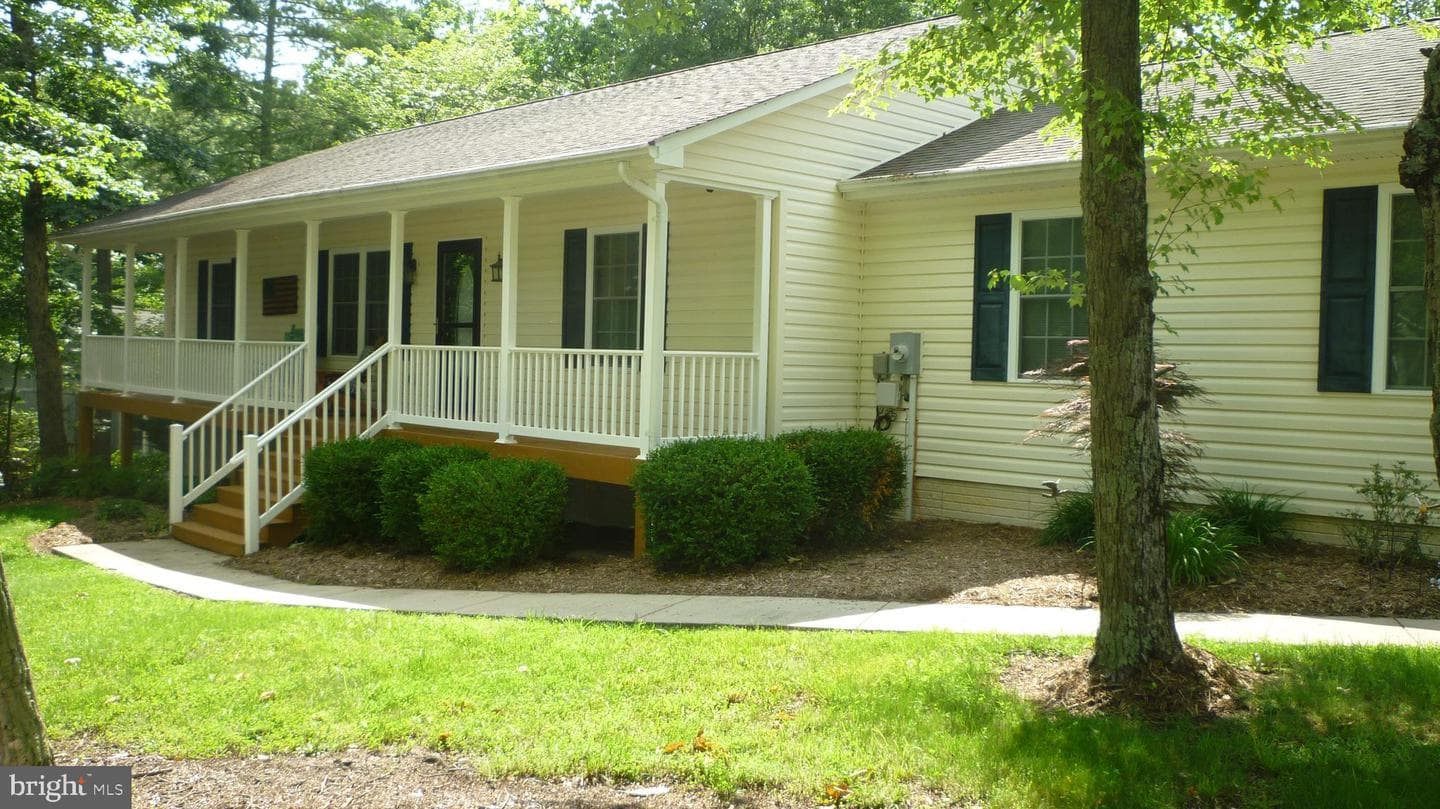 172 Cottonwood Drive photo 1