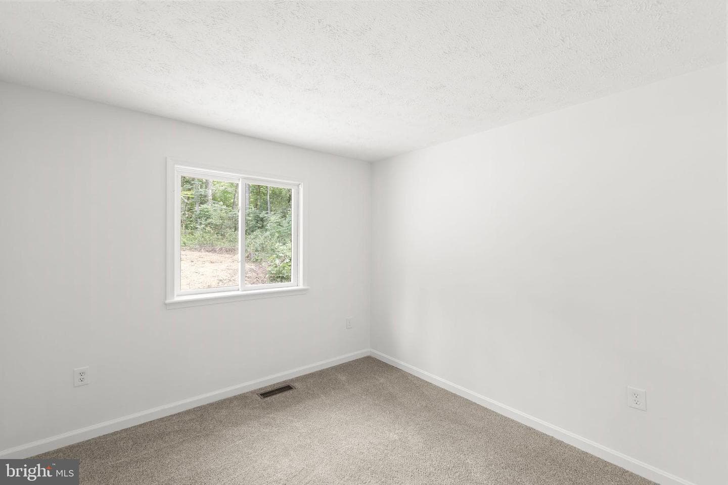 230 Blue Bell Lane photo 34