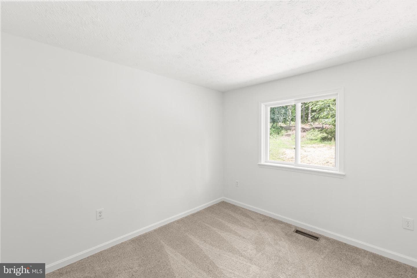 230 Blue Bell Lane photo 35