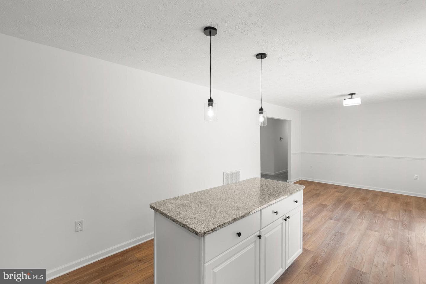 230 Blue Bell Lane photo 7