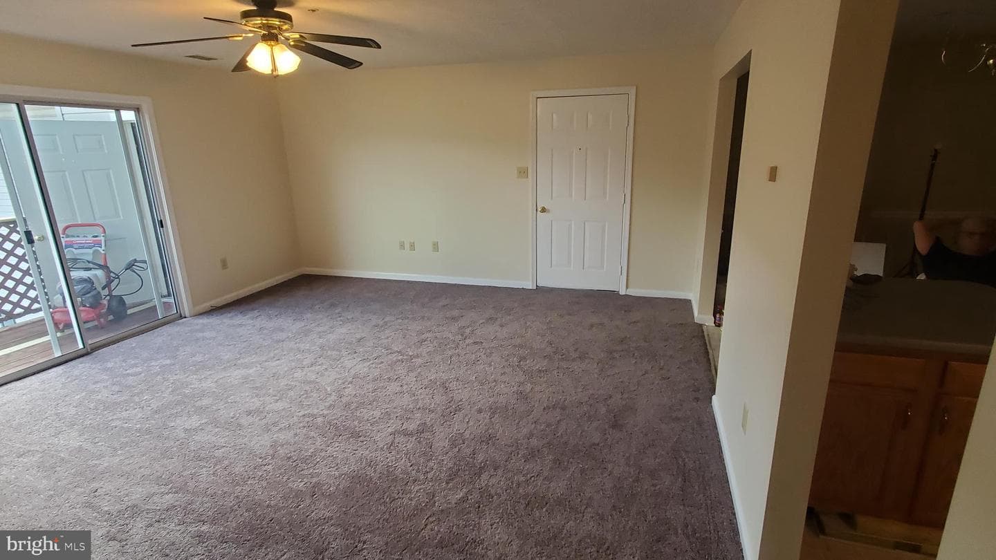 1288 Ox Road photo 1