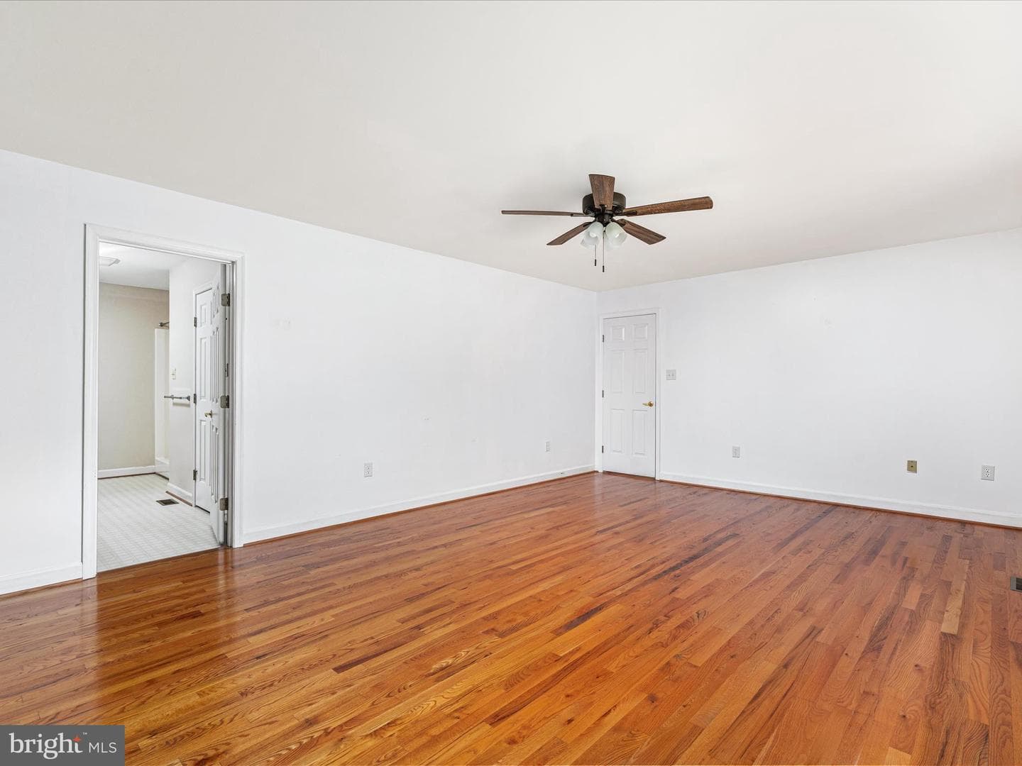 822 Susan Avenue photo 22
