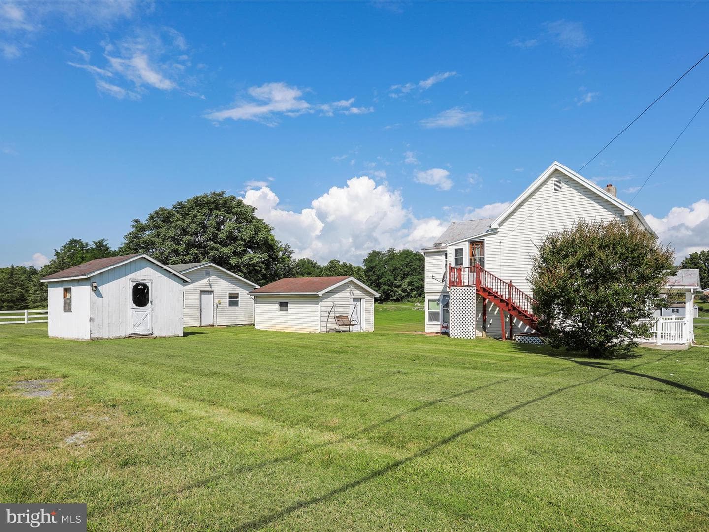 1593 Hahns Lane photo 12