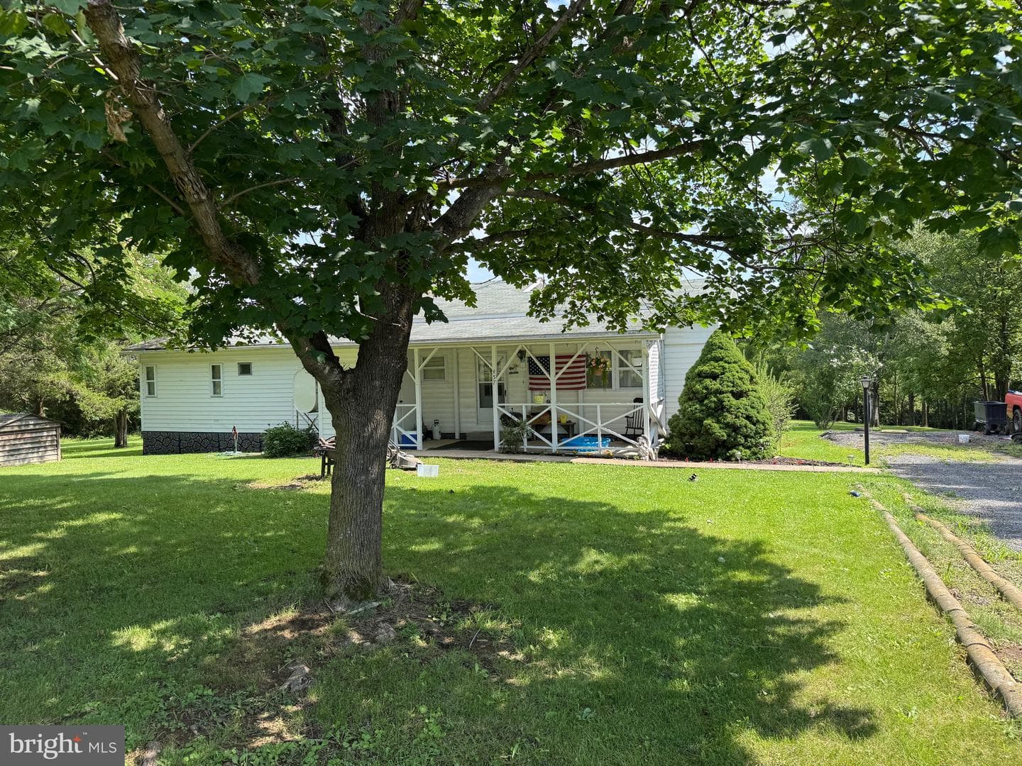 457 Tea Berry Road photo 1