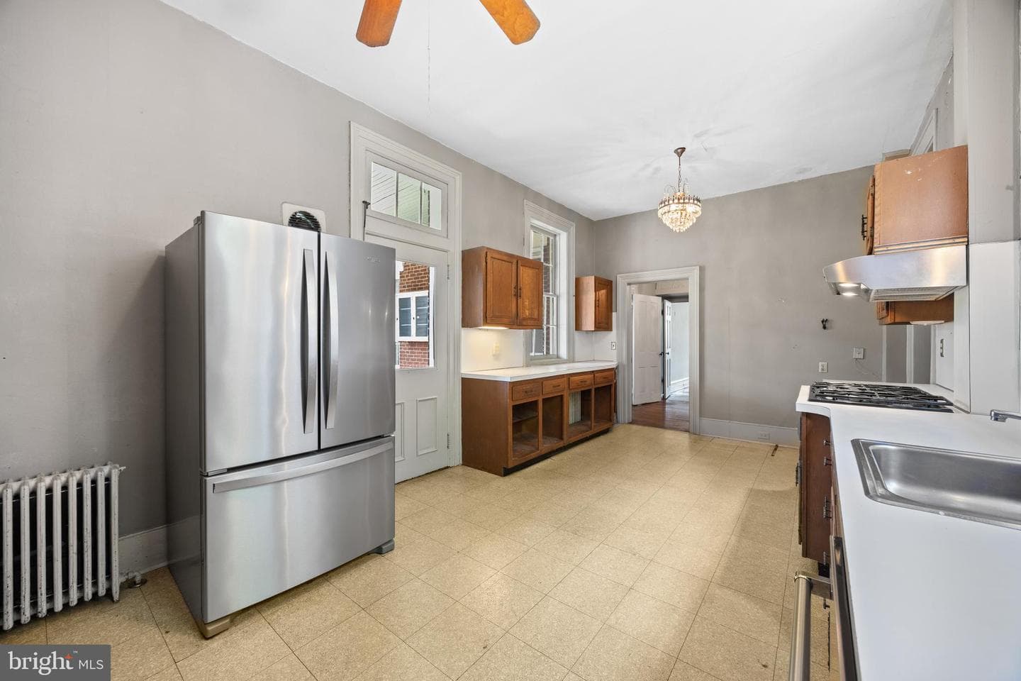 133 S Muhlenberg Street photo 38