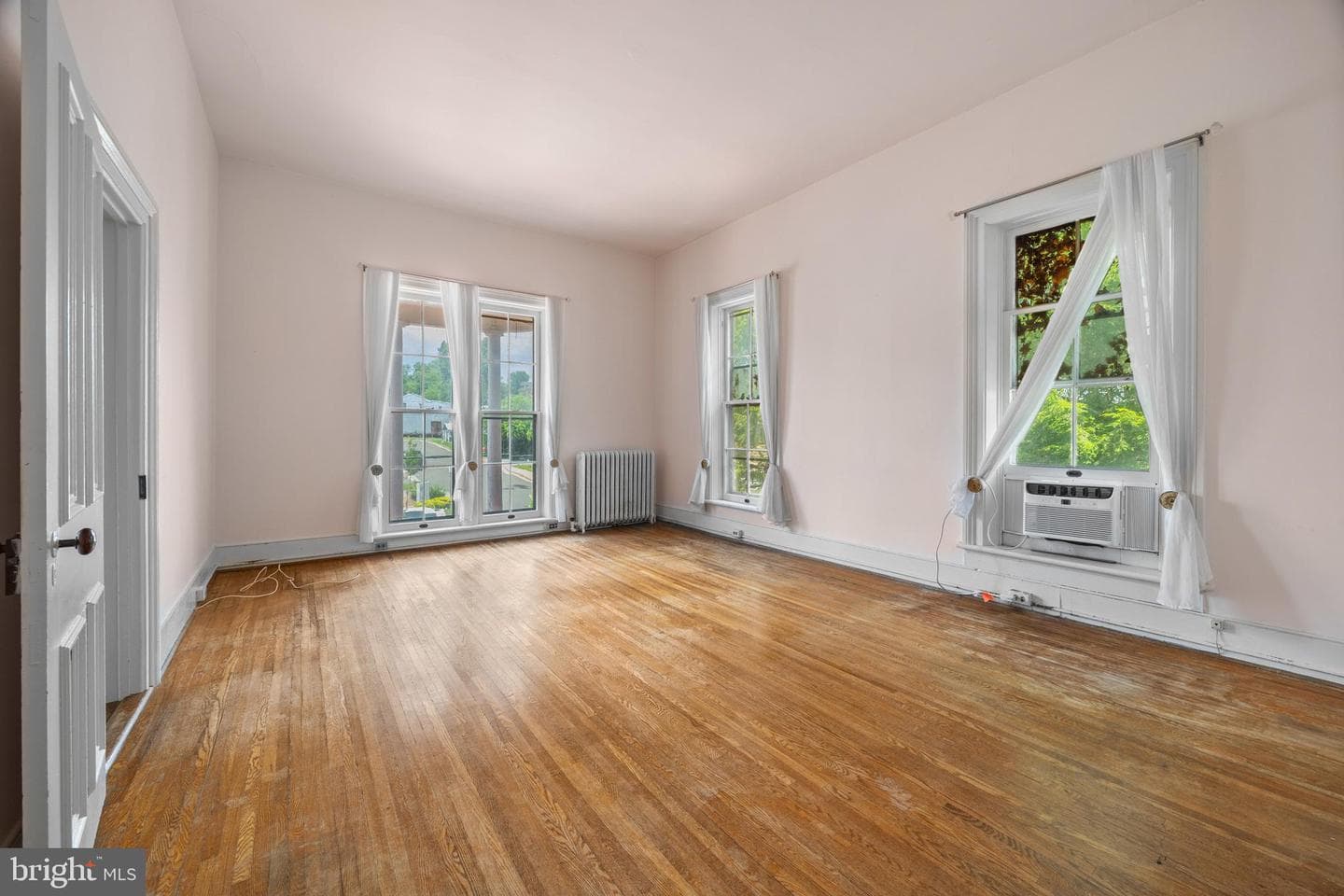 133 S Muhlenberg Street photo 51