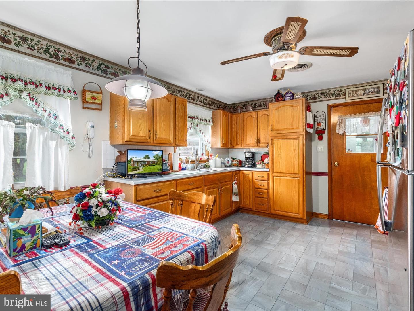 355 Copp Road photo 4