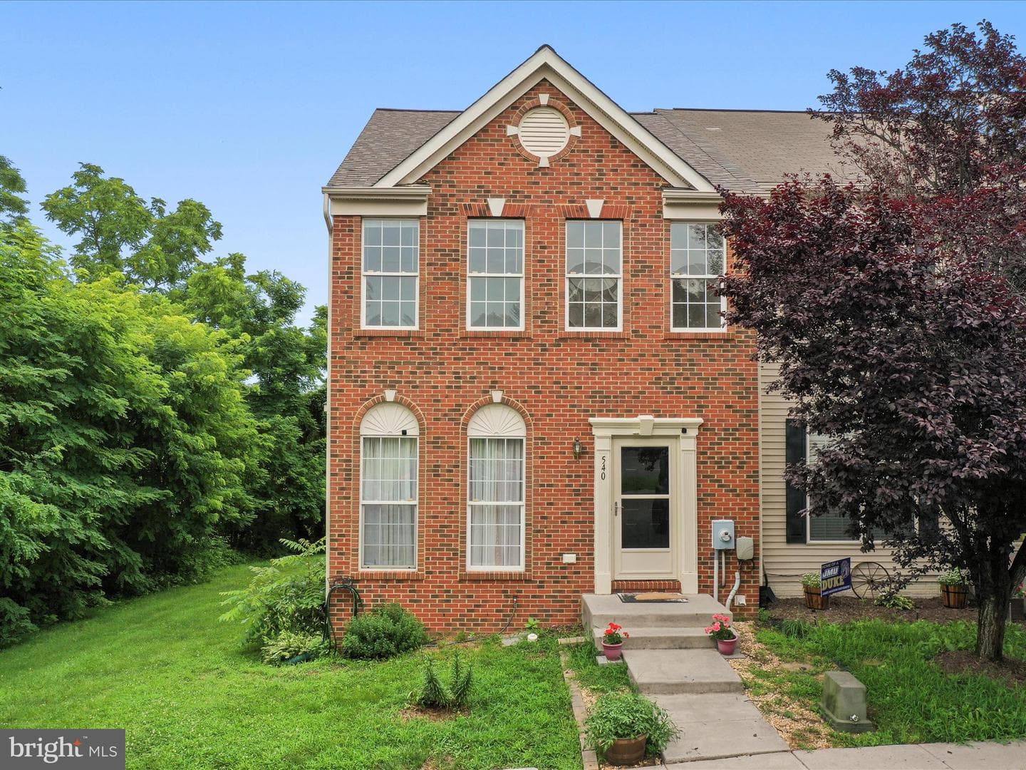 540 Hotchkiss Drive