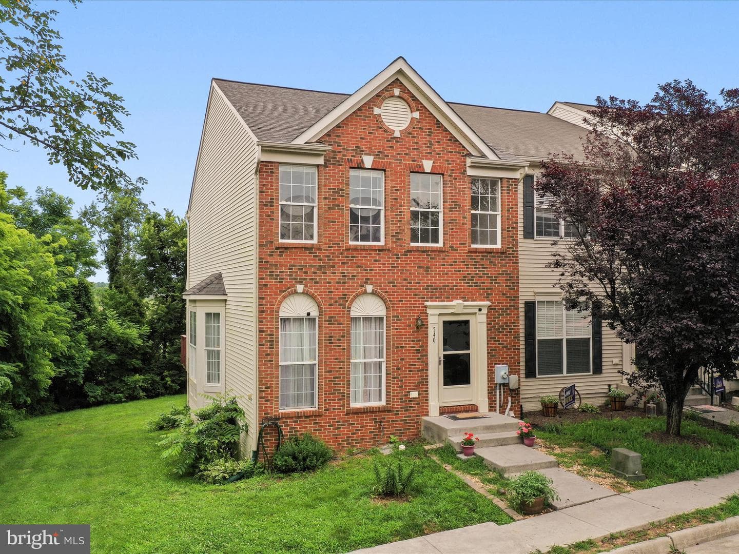 540 Hotchkiss Drive photo 2