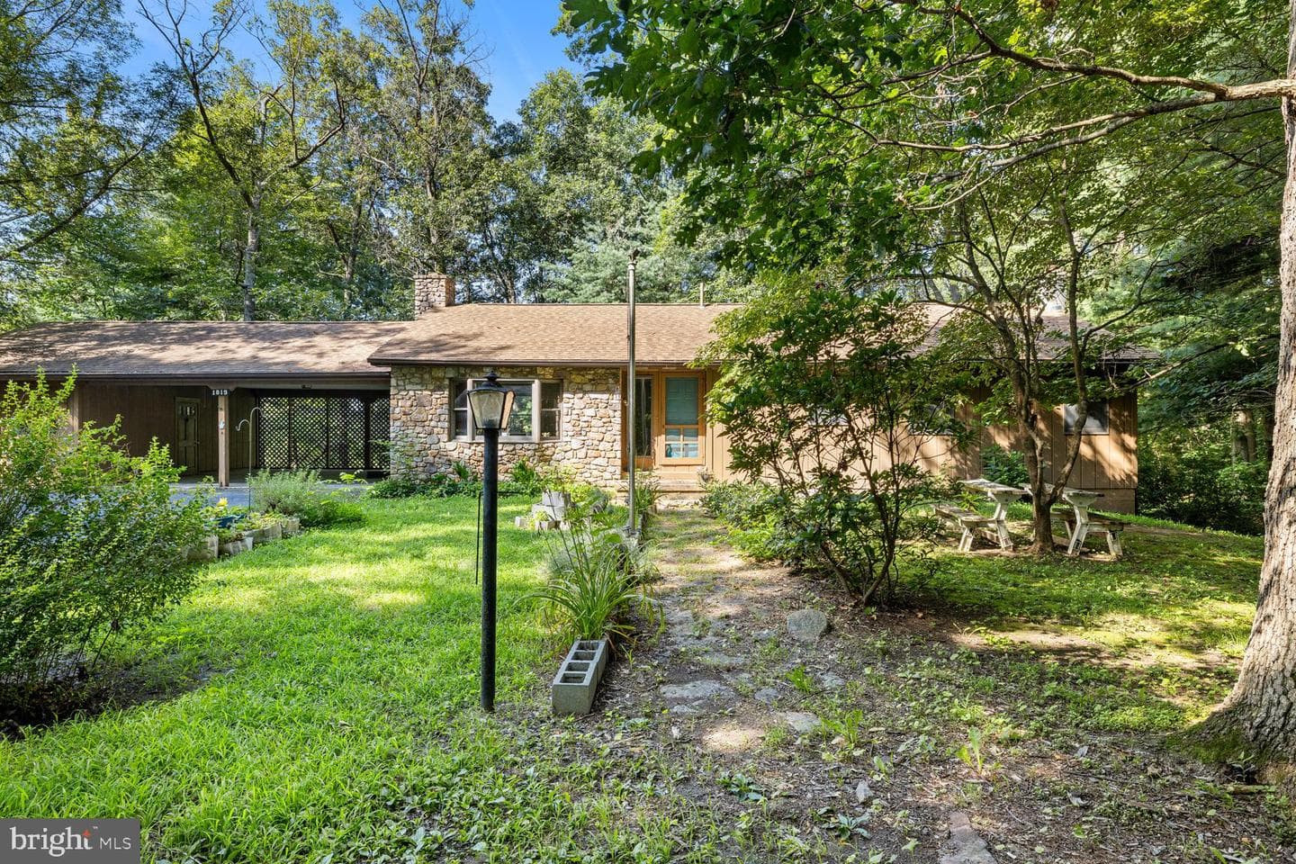 1819 Patmos Road photo 3
