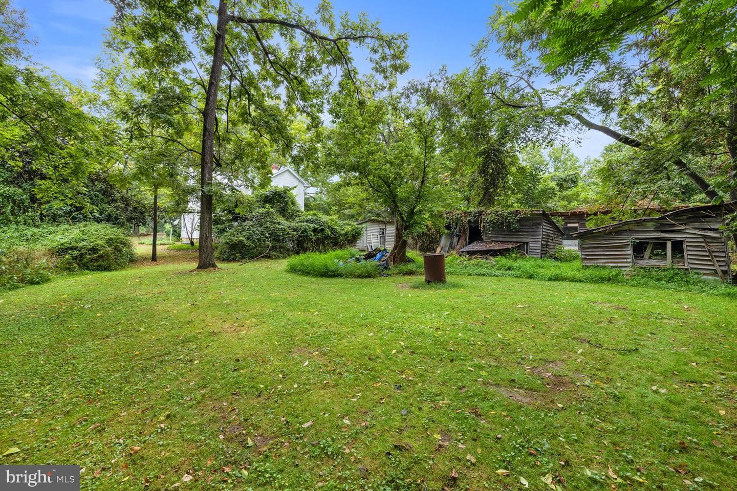 1676 Lakeview Drive photo 11