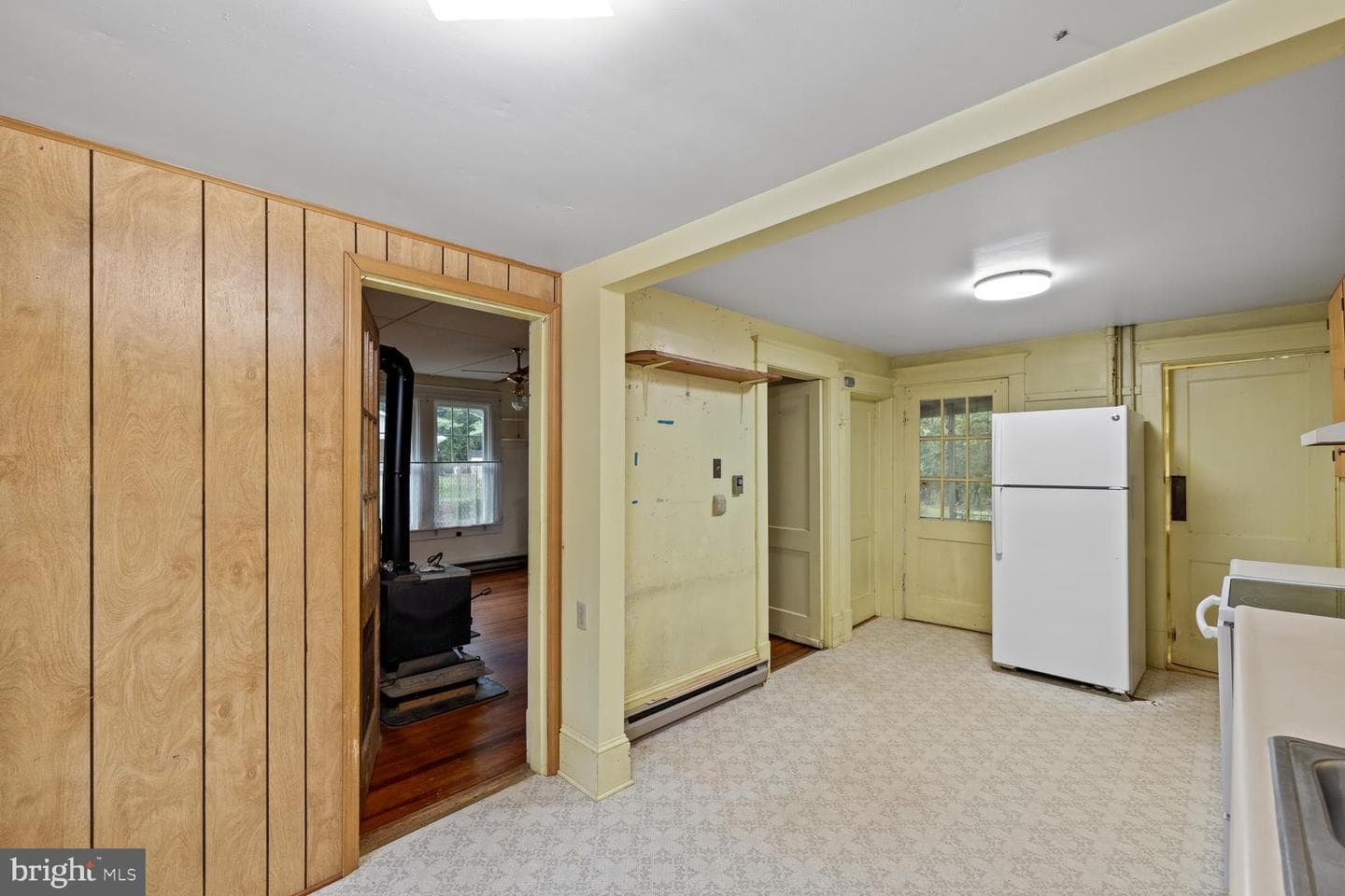 1676 Lakeview Drive photo 23