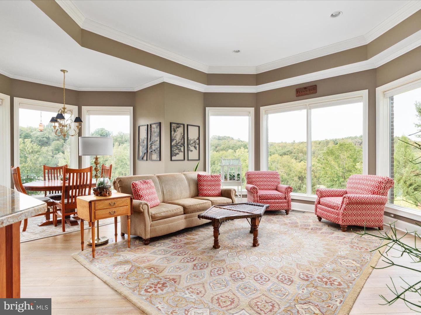 398 Cliffside Drive photo 10