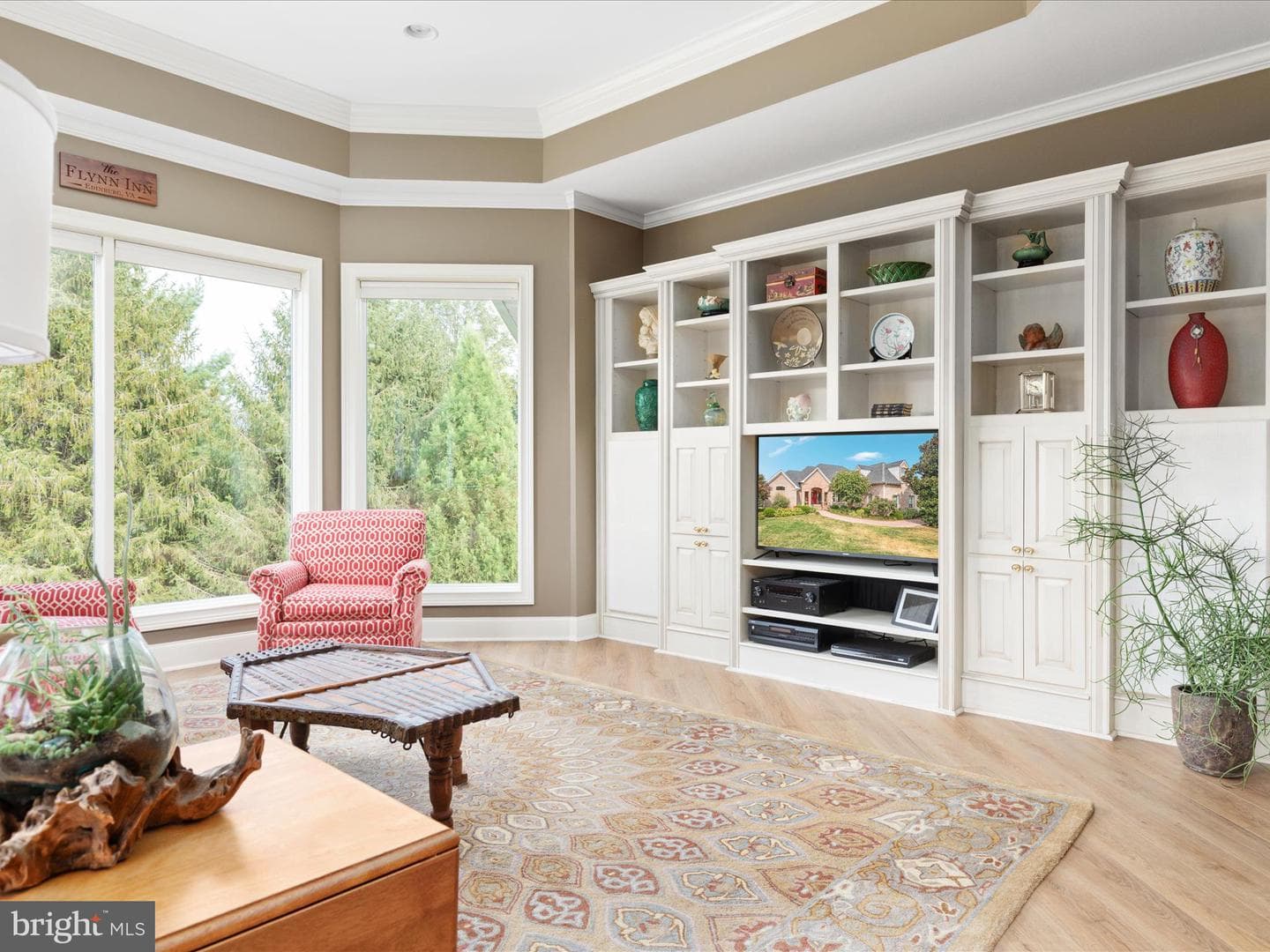 398 Cliffside Drive photo 11