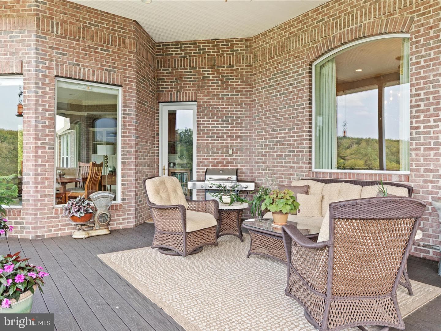 398 Cliffside Drive photo 18