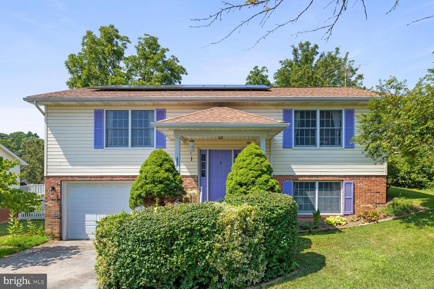 421 Dickerson Lane photo 3