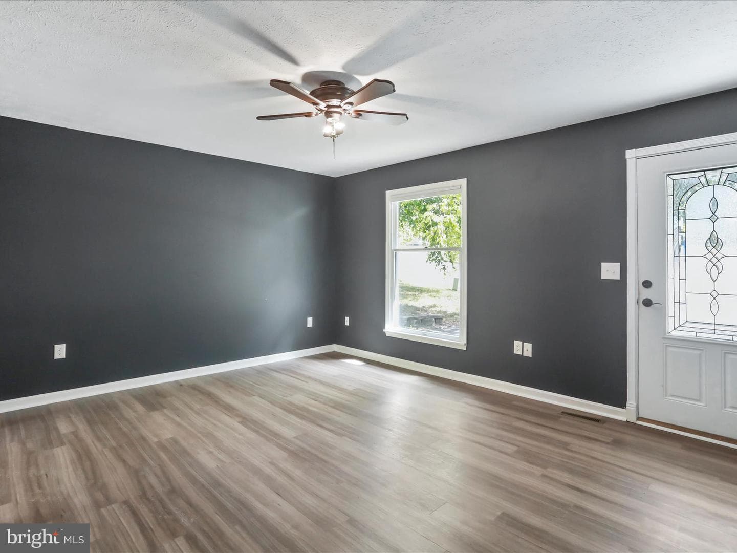 449 E Fairchild Drive photo 4