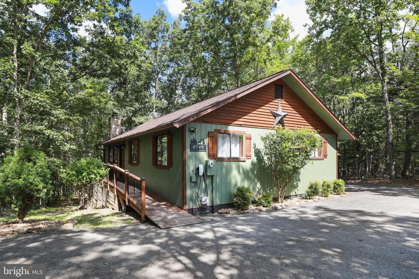 8249 Supinlick Ridge Road photo 3