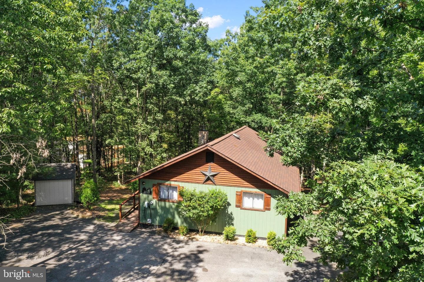 8249 Supinlick Ridge Road photo 4