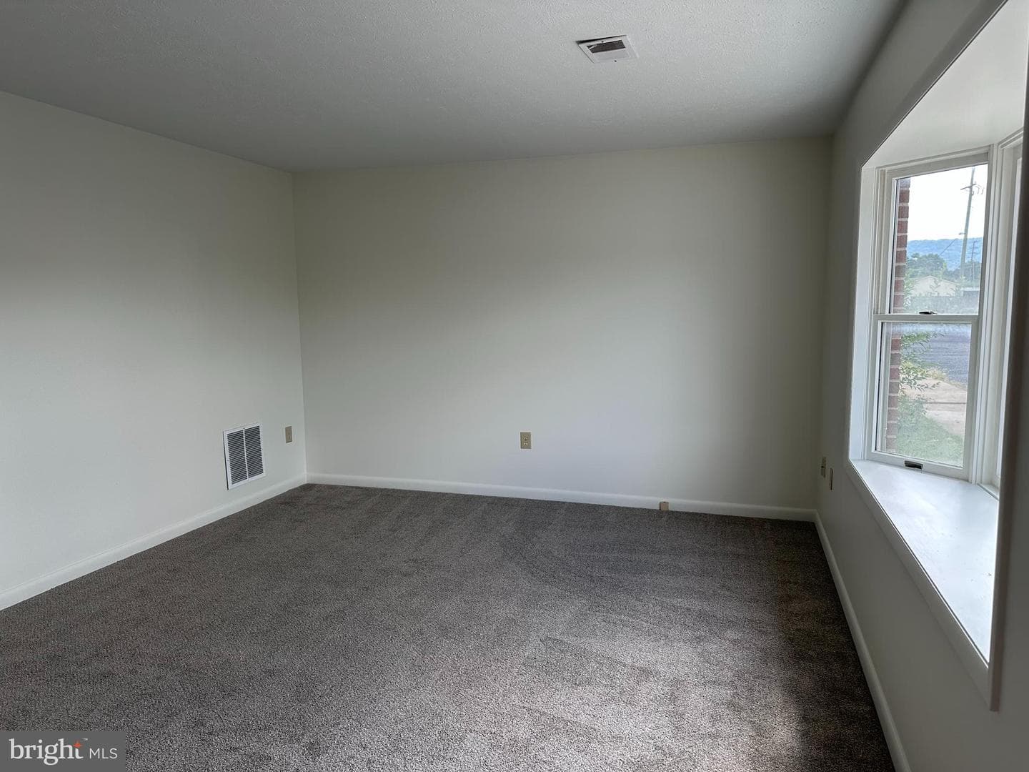 151 E Reservoir Road photo 11